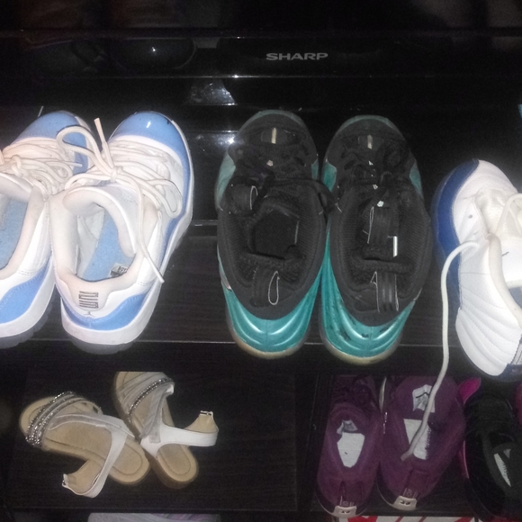 Shoes - Picture 6 of 6